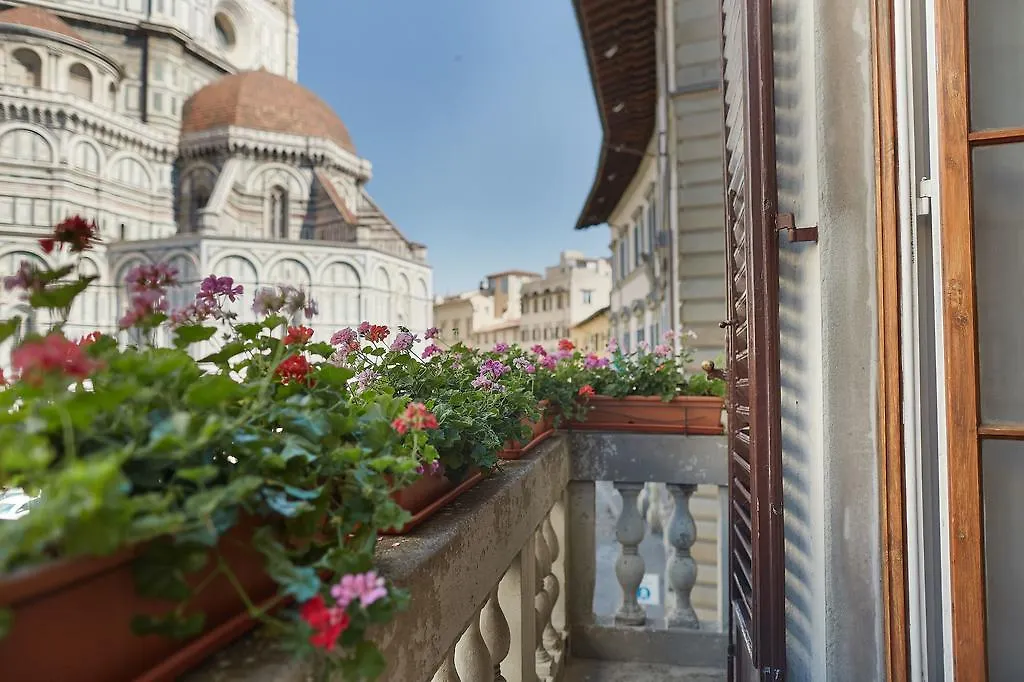 B&B Di Piazza Del Duomo contacts