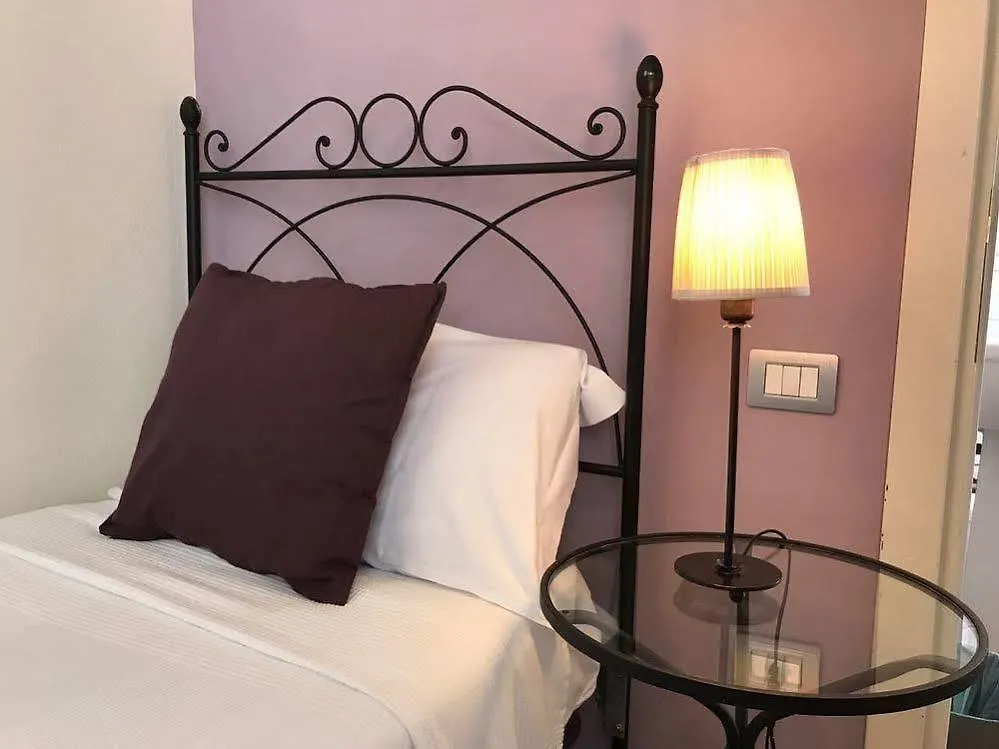 B&B Di Piazza Del Duomo Florence 2*,  Italy