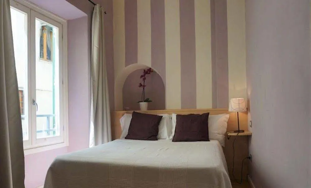 B&B Di Piazza Del Duomo Florence 2*,